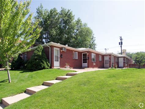 the manor apartments.